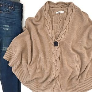 UGG Anjeline Sz XS/S Poncho/Cape Sweater